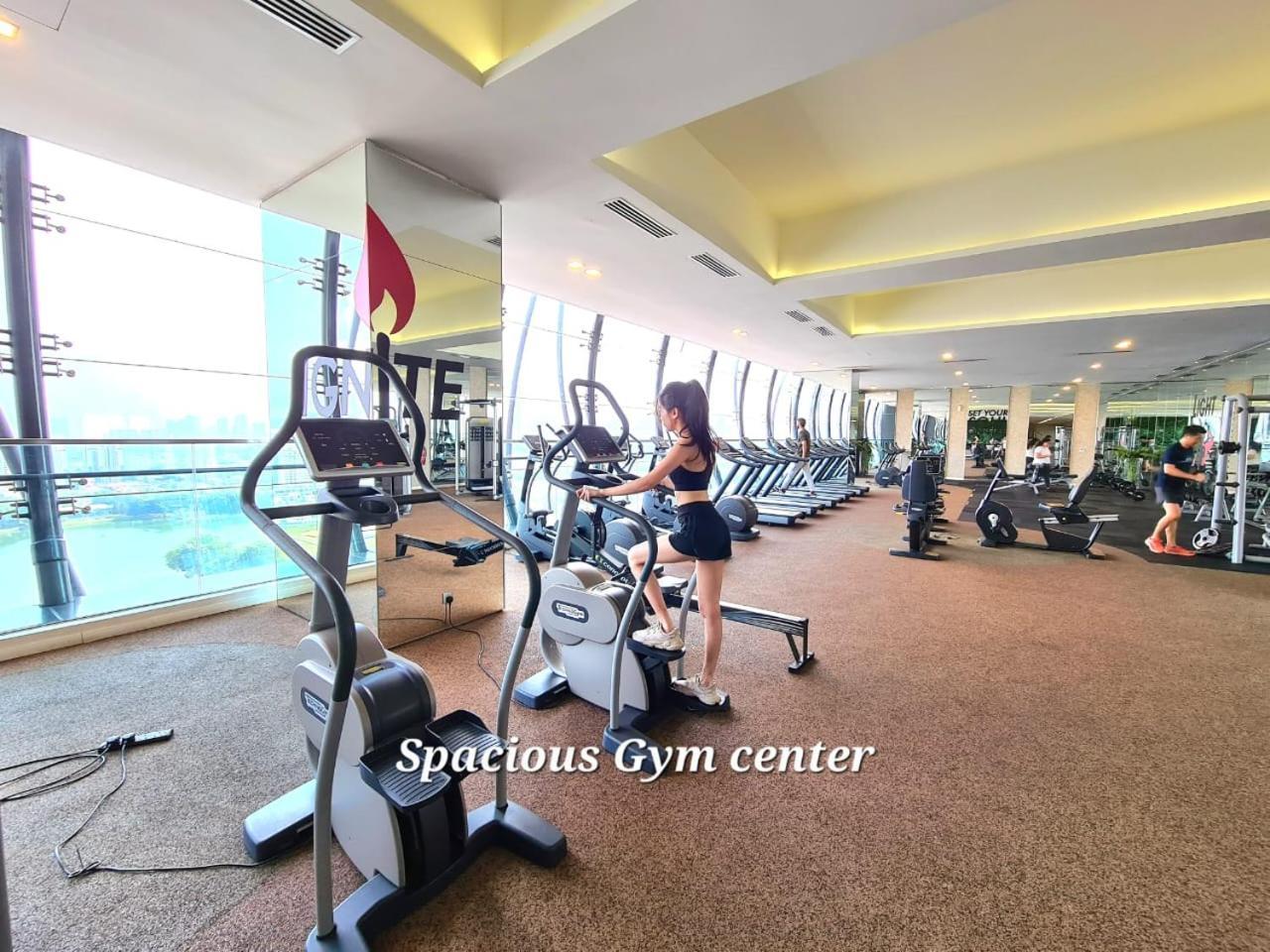 M City Service Suite Klcc クアラルンプール エクステリア 写真